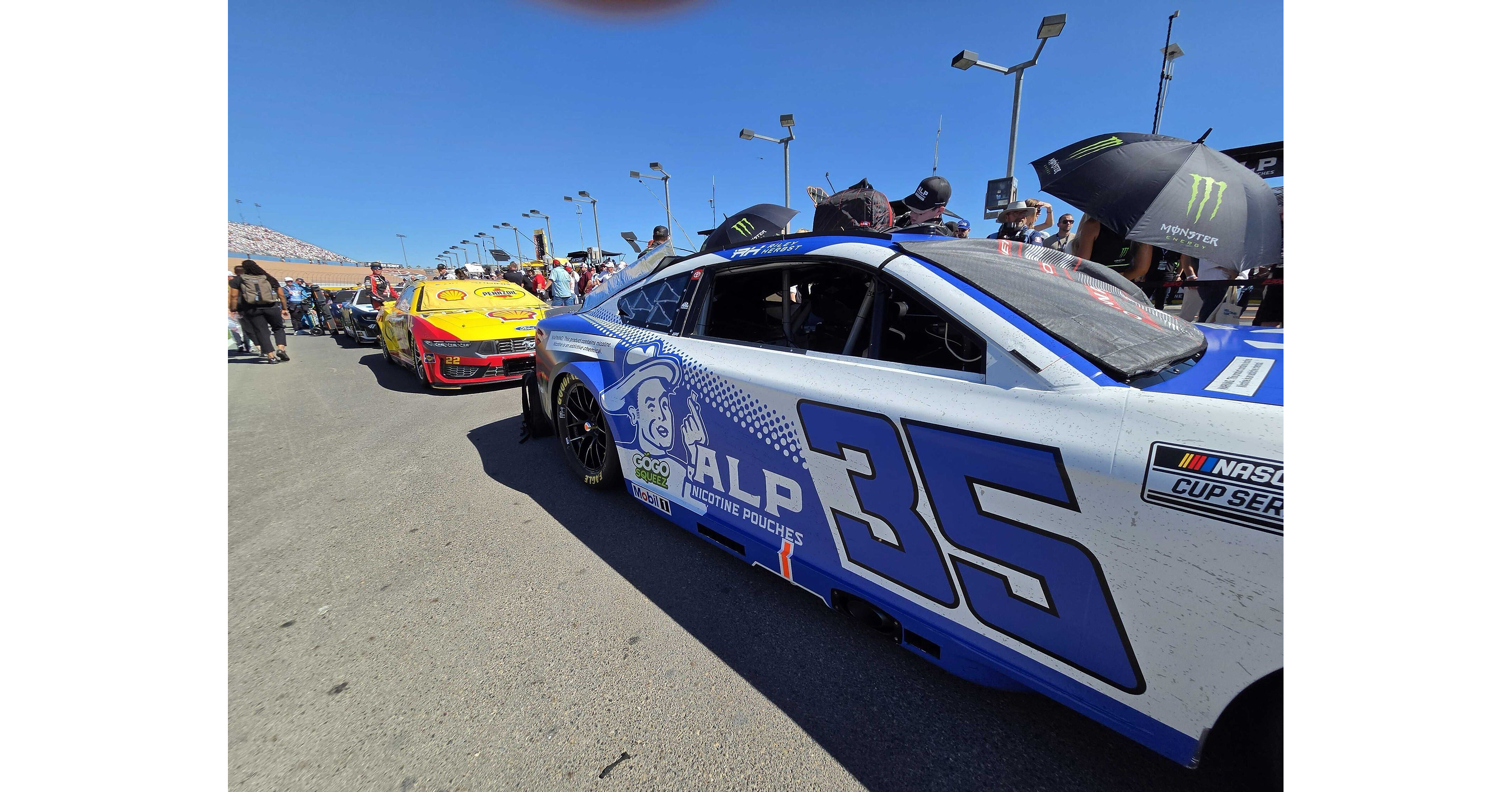 ALP Pouch Brings Chilled Mint to the Desert with Driver Riley Herbst at Las Vegas Motor Speedway ALP Pouch Brings Chilled Mint to the Desert with Driver Riley Herbst at Las Vegas Motor Speedway