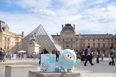 MINISO’s YOYO featured at the Louvre Pyramid in Paris MINISO’s YOYO featured at the Louvre Pyramid in Paris