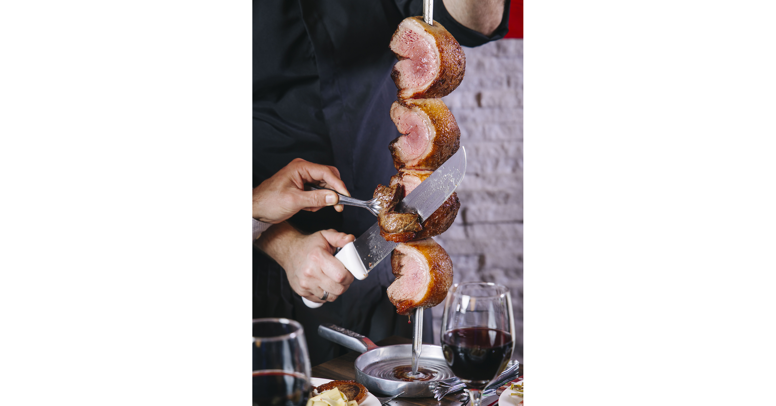 TEXAS DE BRAZIL BRINGS BRAZILIAN CHURRASCO TO WESTMINSTER'S ORCHARD TOWN CENTER