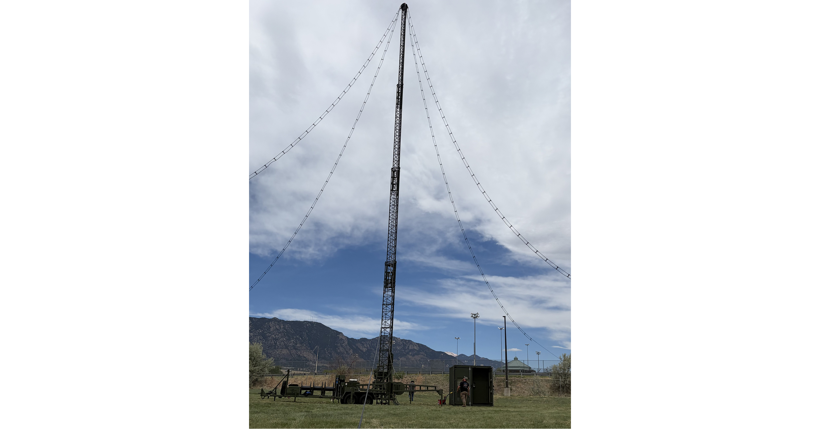 Leidos participates at U.S. Army's Reveille Forge 'permanent hackathon'