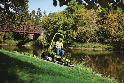 Altoz TFX 766 i Tracked Zero Turn Mower is a Three-Time Winner