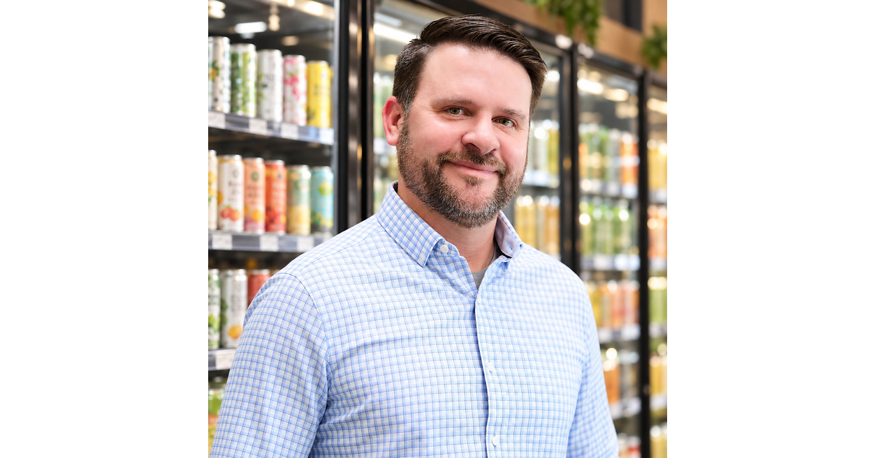 Tractor Beverage Company Names Clay Lichterman SVP of Sales to Build on Its Foodservice Roots