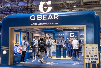 NBA House G Bear 限時精品店引人矚目，售賣限量版商品大受歡迎。