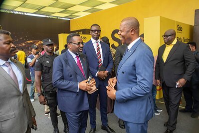 The Governor of the Bank of Ghana and the Prime Minister of São Tomé and Príncipe share a moment at Sao’s official launch in Ghana. This image opens in the lightbox