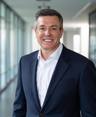 Kevin MacKenzie, JLL