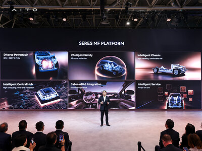 Clifford Kang, Board Member and Vice President of SERES Group, introduces the features of the SERES MF Platform at the 2026 Paris Motor Show. This image opens in the lightbox
