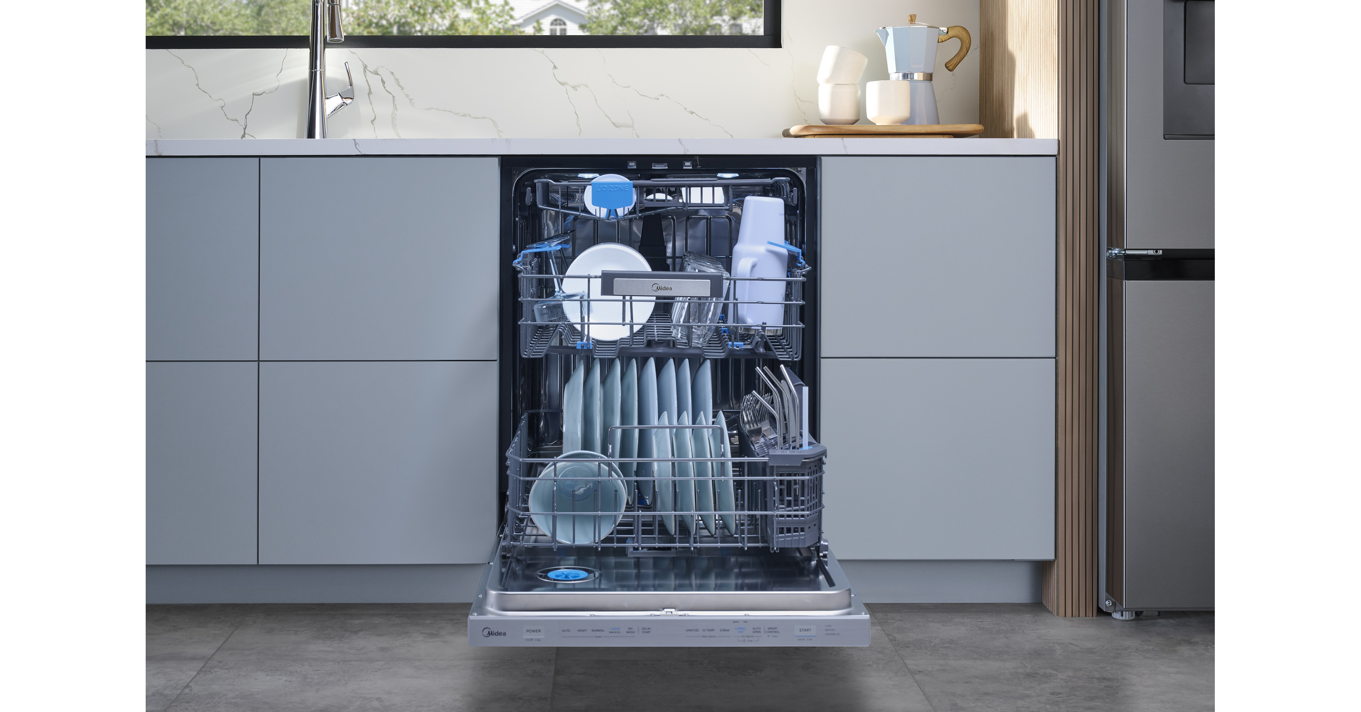 Midea America Launches Industry-First STRAWash™ Dishwasher
