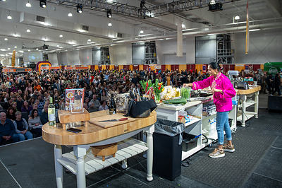 Grand Tasting Day Two at Sun Wine & Food Fest at Mohegan Sun