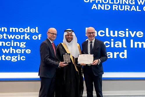 AGFUND CEO Hammam bin Nasser bin Juraid receives the “Excellence in Inclusive Banking and Social Impact” award at the 2026 WSBI–ESBG Sustainable Development Goals Awards in Bangkok, Thailand, on 16 October 2026 This image opens in the lightbox