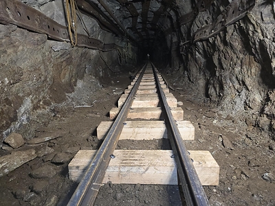 Figure 4: New Rail Infrastructure on the 3100 Level Figure 4: New Rail Infrastructure on the 3100 Level