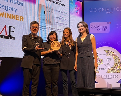 (right to left): Franckie Béchereau, Director of COSMETIC 360; Silvia Manzoni, Senior Fashion and Beauty Editor at MF Fashion (France/Milan); Judy Li, Founder and CEO of JUBILEE Biomedical; and Vintz Kuo-lun Huang, Brand Ambassador of JUBILEE Biomedical.