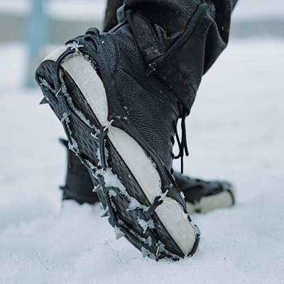 Hillsound's Garibaldhi 11 Puts 22 Full-Length Spikes Into 8.7 Ounces of Winter Traction
