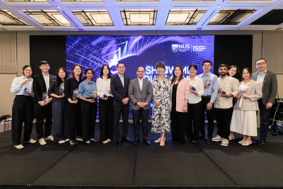 from left - Team Interns (SME Category 1st prize); Questbond (Public Category 1st Prize); Mr Khoong Chan Meng, CEO, NUS-ISS; Dr Syed Harun Alhabsyi, Senior Parliamentary Secretary, Ministry of Education & Ministry of National Development; Ms Janet Ang, Chairman, NUS-ISS; Ms Elsie Tan, Country Manager, World Wide Public Sector, Singapore at Amazon Web Services; Team Questbond; Team Moss (SME Ready Award), and Mr Lee Yee Fung, Chief Smart Technologies Officer, Singapore Business Federation
