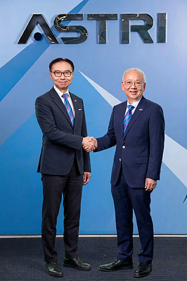 陳志豪教授（右）接替李惠光教授工程師出任應科院董事局主席，任期由2026年10月21日至2028年10月20日。