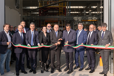 Ribbon-cutting ceremony at Aliplast’s new R3GID plant, attended by the Minister for the Environment and Energy Security, Gilberto Pichetto Fratin; the President of the Emilia-Romagna Region, Michele de Pascale; the Mayor of Modena, Massimo Mezzetti; the Chairman of the Hera Group, Cristian Fabbri; the Chief Executive of the Hera Group, Orazio Iacono; the Chief Executive of Herambiente, Andrea Ramonda; and the Chief Executive of Aliplast, Michele Petrone.