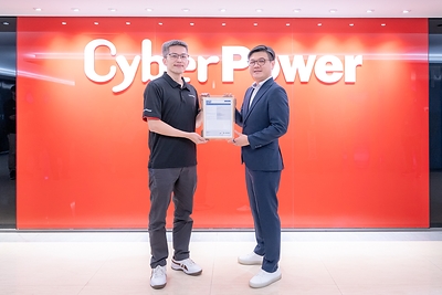 Maxi Tsai (right), General Manager of DEKRA APAC DTS and Onward Security, presents the IEC 62443-4-1 industrial cybersecurity certificate to Hundry Chien (left), Assistant Vice President of CyberPower’s Data Center Development Division. Maxi Tsai (right), General Manager of DEKRA APAC DTS and Onward Security, presents the IEC 62443-4-1 industrial cybersecurity certificate to Hundry Chien (left), Assistant Vice President of CyberPower’s Data Center Development Division.