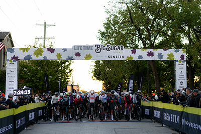 Start line of 2026 Life Time Big Sugar Gravel