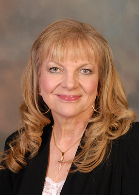 ABWA Names Anita Eno 2027 American Business Woman of the Year at National Women’s Leadership Conference
