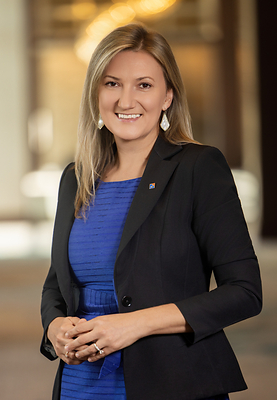 First Horizon's Lena McCloskey Receives NEXT Award by American Banker