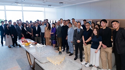 Growhill Wealth's 1 Peking Road Office Opening Group Photo