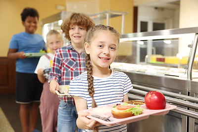 newswire.ca - World Animal Protection - Canada's school food program needs more funding, healthier food and a Buy Canadian approach