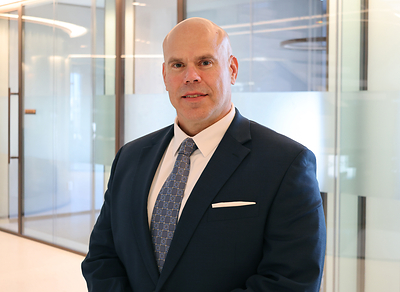 Crowell & Moring Adds Veteran DOJ Health Care Litigator Jeff McSorley