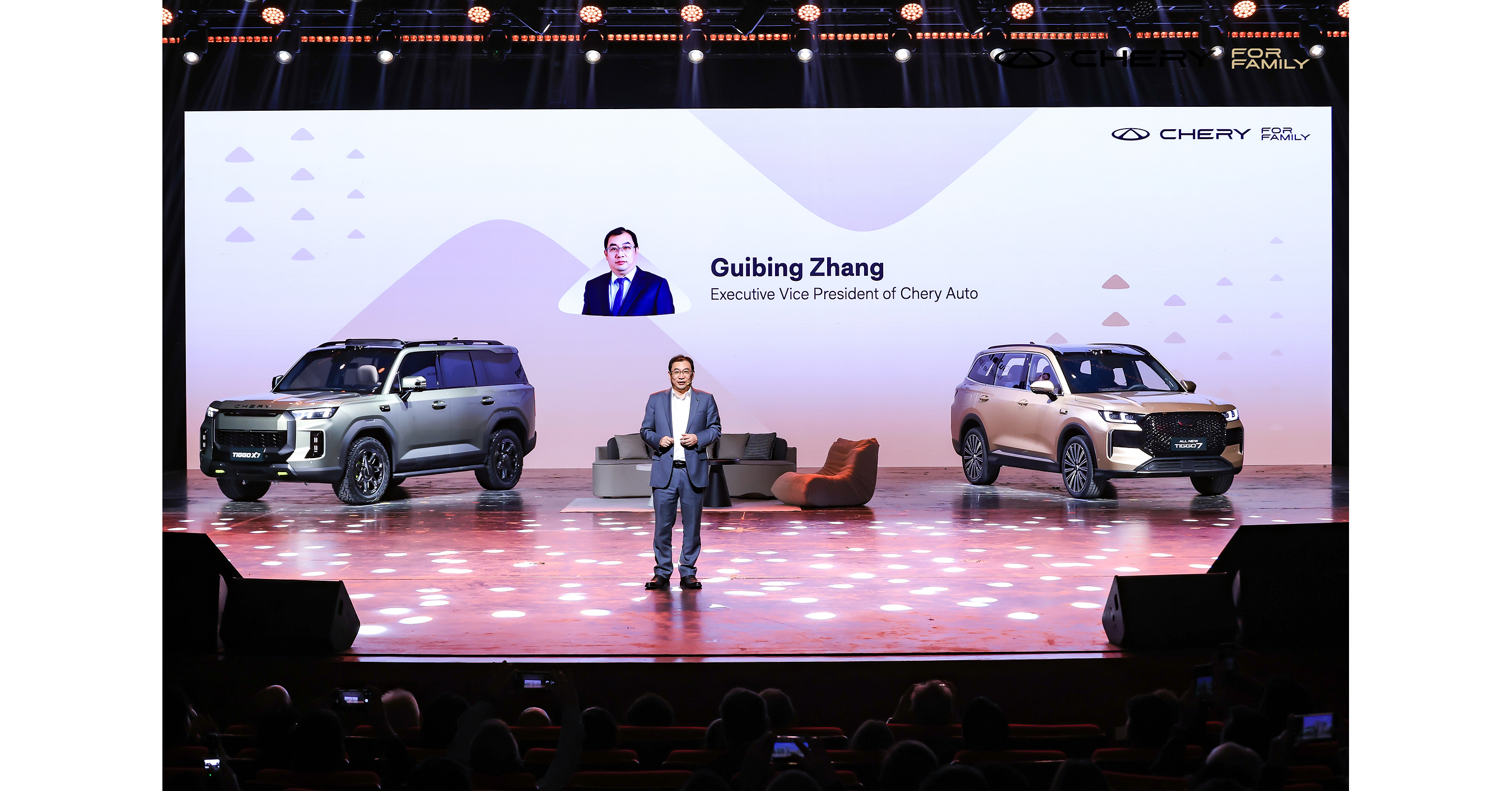 Совершенно новые TIGGO7 и TIGGOX7 дебютируют по всему миру на CHERY Brand Night под девизом «Вместе. Для семьи»