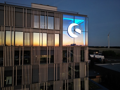 Shopware Tower  Shopware named "a Visionary" in the 2026 Gartner® Magic Quadrant™ for Digital Commerce Shopware U S Tower Photo