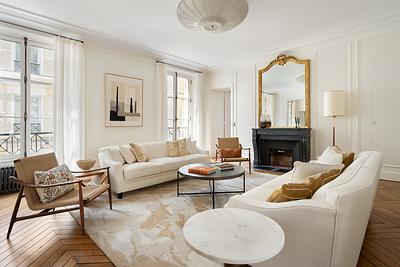 Un pied-à-terre à Saint-Germain-des-Prés Un pied-à-terre à Saint-Germain-des-Prés