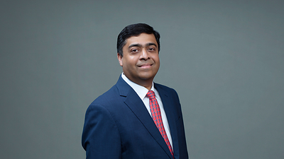 As a physician-scientist, Dr. Subbiah has helped advance landmark tumor-agnostic therapies that target cancer’s genetic drivers. “What drew me to Perlmutter Cancer Center was how quickly the team moves to advance new treatments," he said.
