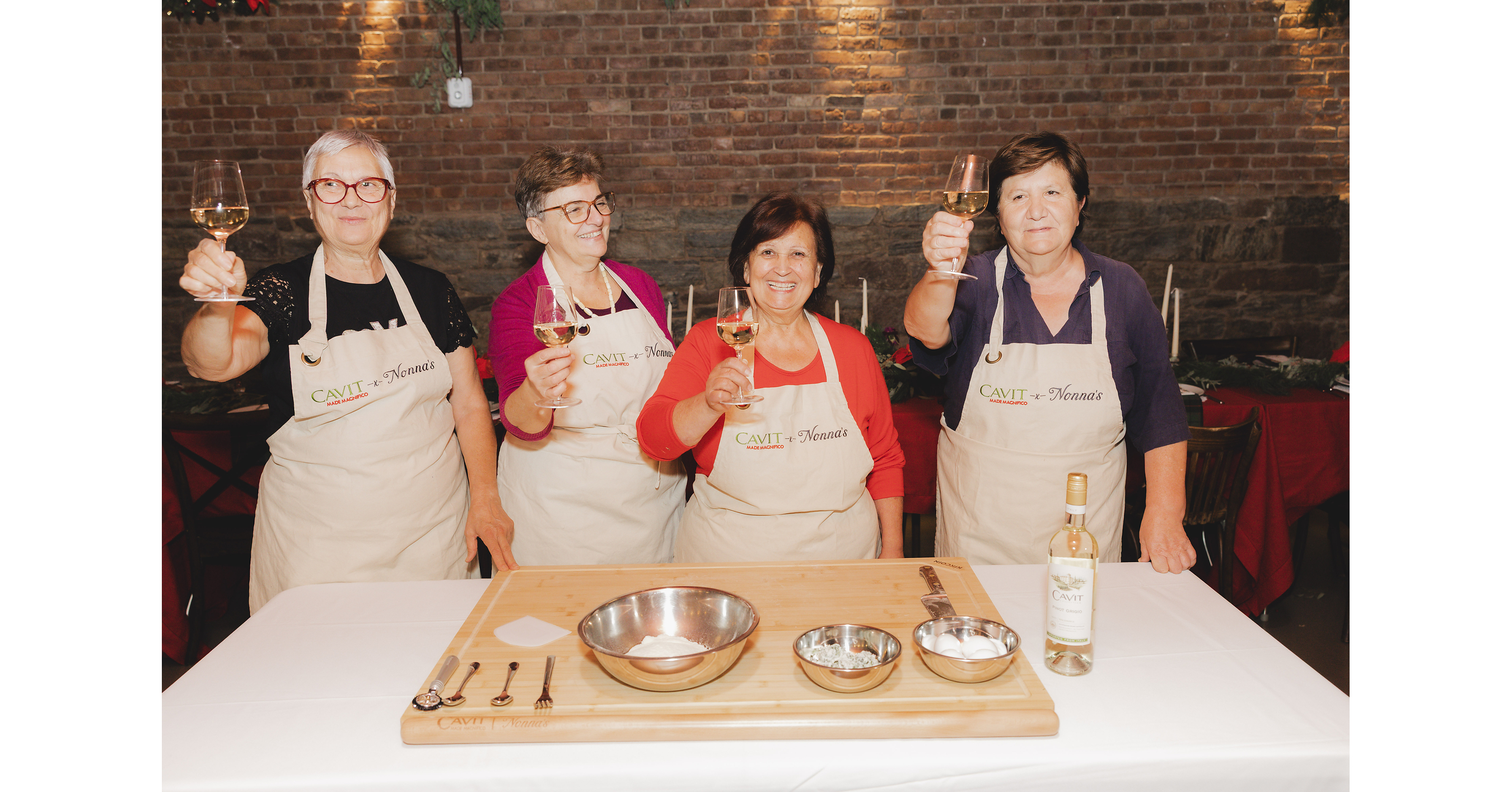 CAVIT WINES AND NONNA'S ITALY INVITE U.S. CONSUMERS TO 'CELEBRATE LIKE AN ITALIAN' THIS HOLIDAY SEASON
