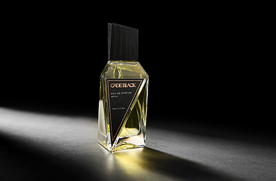 Cade Black Unveils New Fragrance Bottle Designed by Pierre Dinand