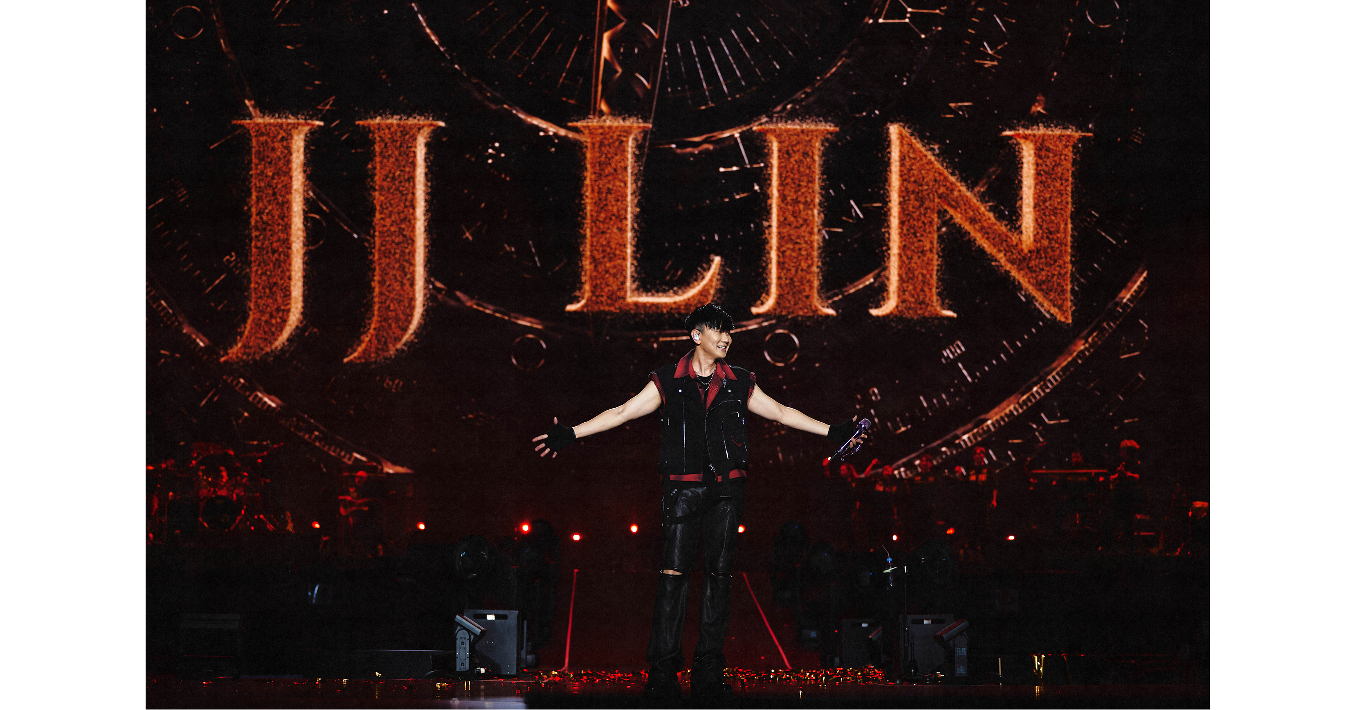 JJ Lin Headlines the Singapore Grand Prix 2026 with a World-Class Show Featuring 20 Songs and a New Single Premiere; More Than 100 Team Members Gather in Singapore