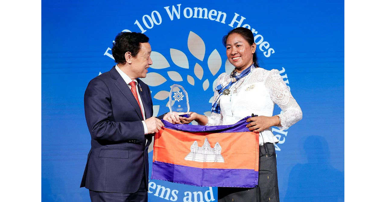 FAO Recognizes Chairwoman of Heifer-Supported Cooperative in Cambodia as an Agrifood Systems Hero