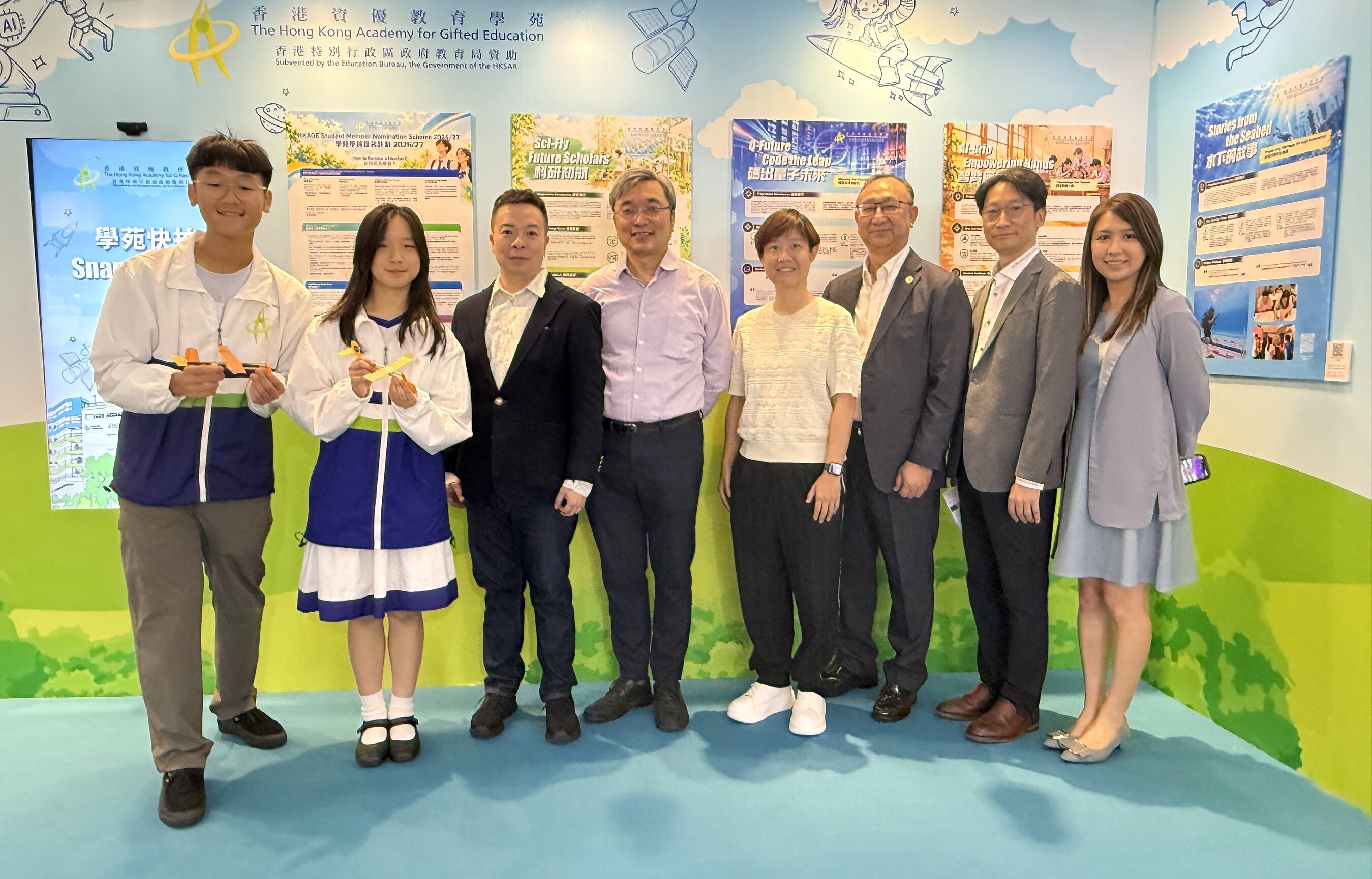 資優學苑創新科技嘉年華合影