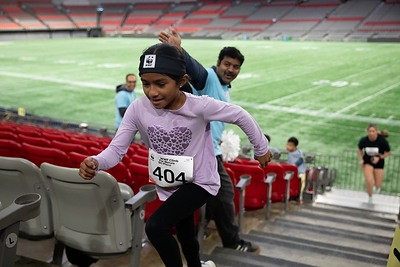 Stadium-sized support for wildlife at WWF-Canada's biggest BC Place Climb for Nature