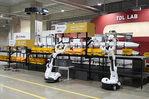 LX Pantos’s TDL Lab, a dedicated facility for testing and validating tech-driven logistics solutions