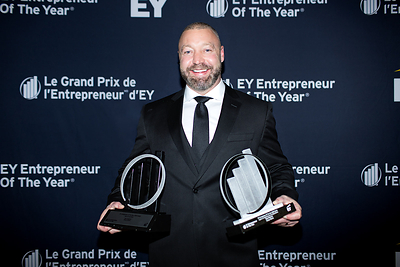 Le chef de la direction et propriétaire de Canpac Marine nommé Entrepreneur de l'année d'EY 2026 du Pacifique