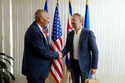 IICA DG Ibrahim welcomes Senior State Department Official Ryan Shrum at IICA HQ