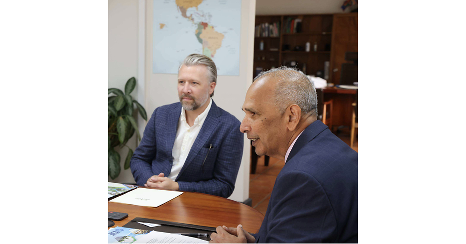 IICA and the US State Department's Bureau of Disaster and Humanitarian Response Build a Closer Partnership for the Americas