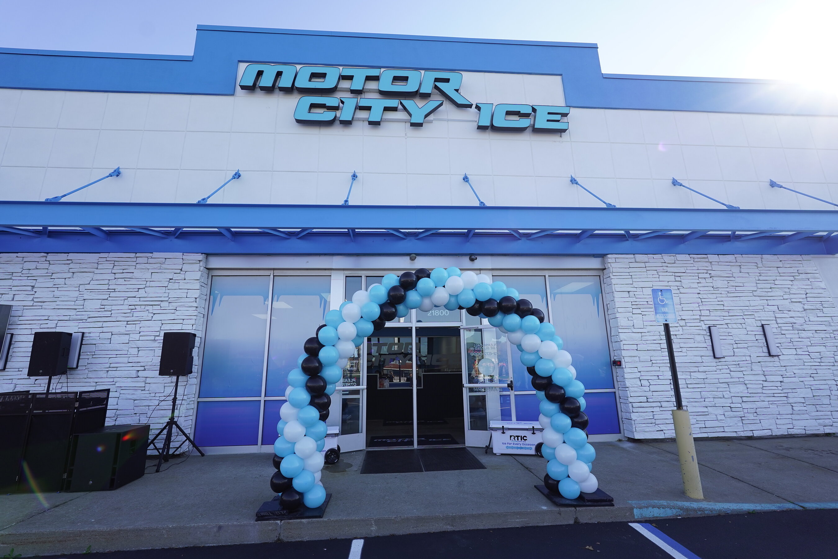$15M Investment to Launch High Tech Ice Manufacturing Facility in Oak Park - 50 