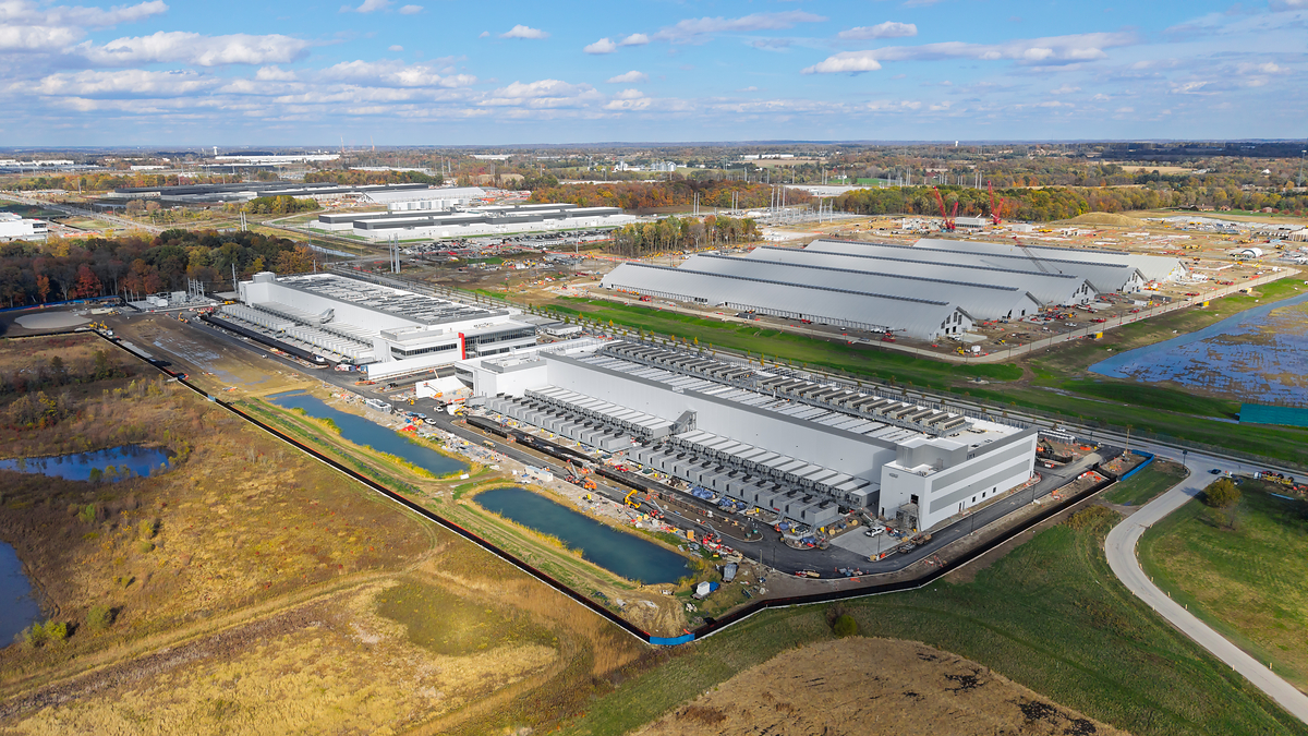 From Speed-to-Build to Long-Term Performance: Sherwin-Williams Brings Data Cente...