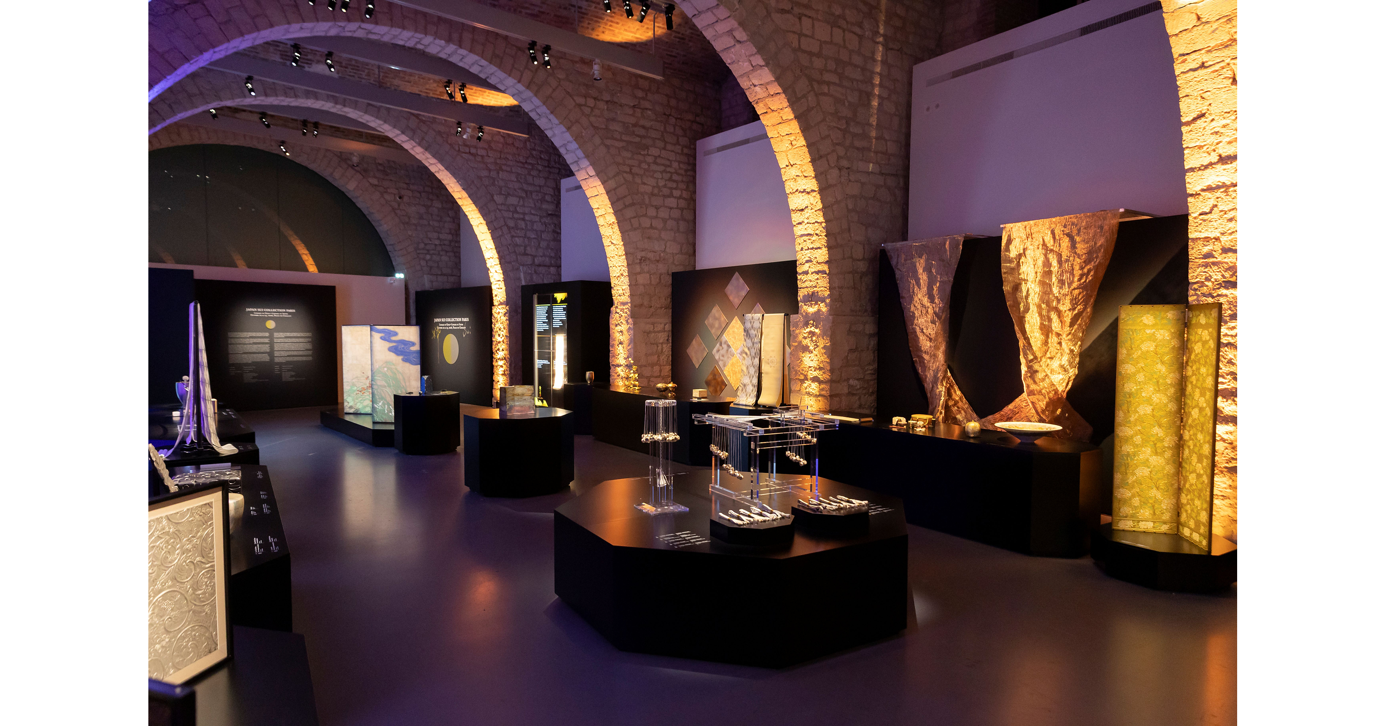 JAPAN SUI COLLECTION PARIS PRESENTS LINEAGE OF GOLD * LINEAGE OF SILVER 22-23 OCTOBER 2026