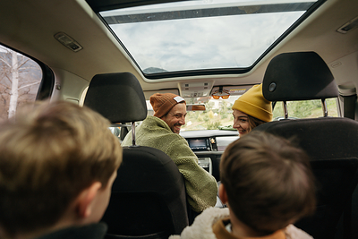 Hertz Survey Reveals How Travelers Are Adapting Their Holiday Plans Amid Higher Travel Costs