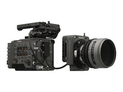 RIALTO 65's Extension Mode allows the camera head to be separated from the VENICE 2 body. RIALTO 65's Extension Mode allows the camera head to be separated from the VENICE 2 body.