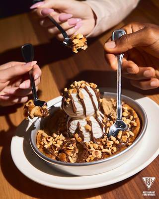 BJ’s Restaurant & Brewhouse brings a sweet banana bread twist to its signature dessert with the new Nutella® Gone Bananas Pizookie®, featuring its first-ever banana bread cookie base topped with two scoops of vanilla bean ice cream, a drizzle of Nutella® and crushed hazelnuts. For more information, visit BJsRestaurants.com.