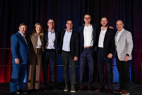 Brian DeCoste, Senior Vice-President West & Business Development (Englobe), Marie-France Lavallée, Senior Vice-President Human Resources, Marketing & Communications (Englobe), Shane Smith, President (Obsidian), Mike Cormier, President (Englobe), Mark Czechowsky, CEO (Obsidian), Dean Petrovic, Senior Vice-President M&A and Strategic Initiatives (Englobe), Yves Cormier, Vice-President GME West (Englobe) Brian DeCoste, Senior Vice-President West & Business Development (Englobe), Marie-France Lavallée, Senior Vice-President Human Resources, Marketing & Communications (Englobe), Shane Smith, President (Obsidian), Mike Cormier, President (Englobe), Mark Czechowsky, CEO (Obsidian), Dean Petrovic, Senior Vice-President M&A and Strategic Initiatives (Englobe), Yves Cormier, Vice-President GME West (Englobe)